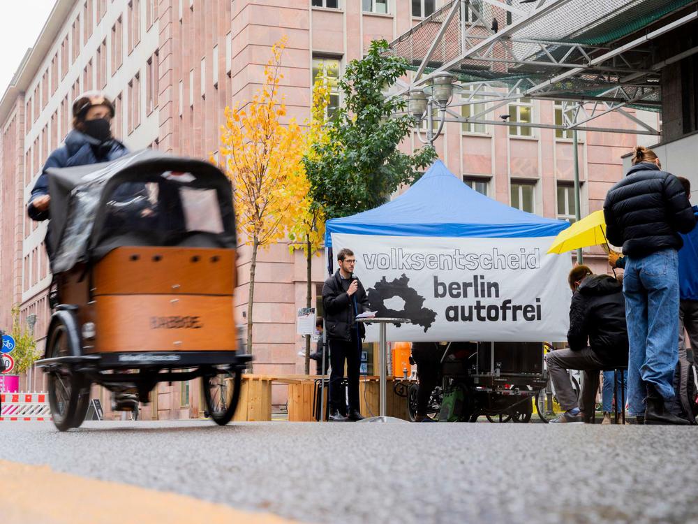 Der Fahrrad-Adel - Initiative "Berlin autofrei"